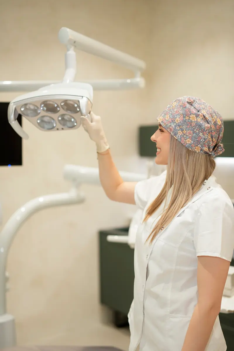 Aesthetic fillings for front teeth: when are they a good solution?